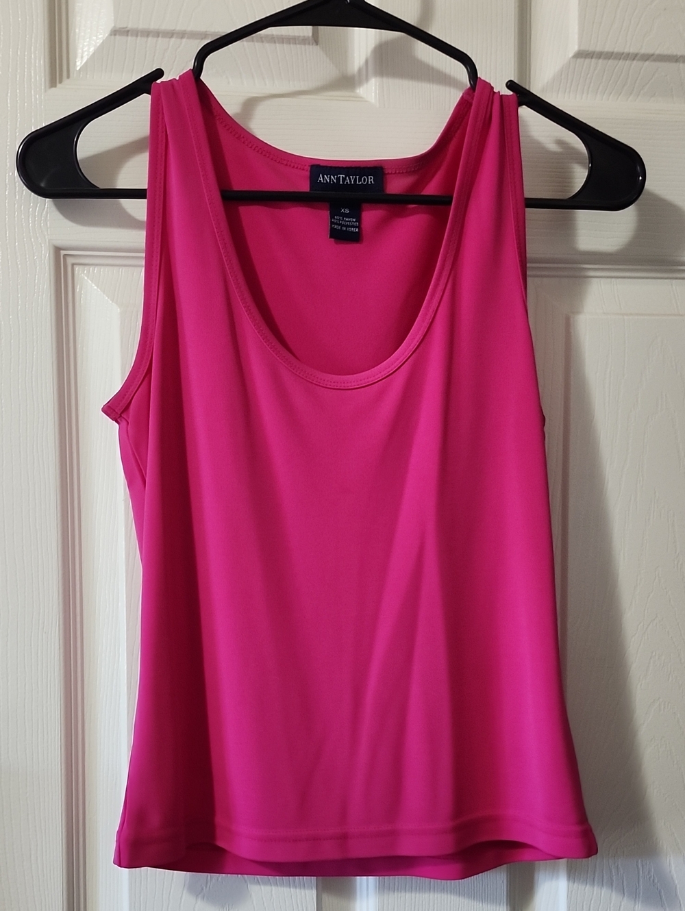 Ann Taylor Hot Pink Scoop Neck Tank Top